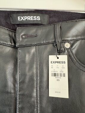 New with Tag Express Black Faux Leather Pants Size 6S